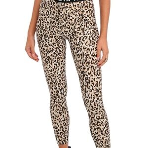 FREYA ACTIVE ECOSCULPT 2.0 PURE LEOPARD PRINT SPORT LEGGINGS SIZE S / 10